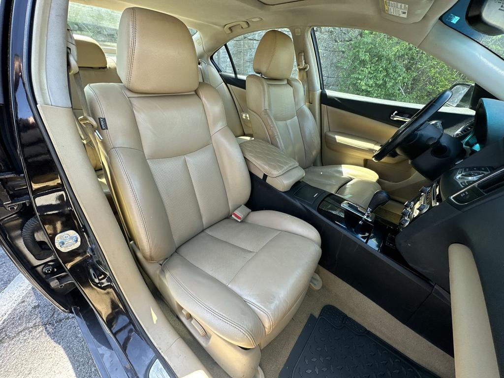 2011 Nissan Maxima