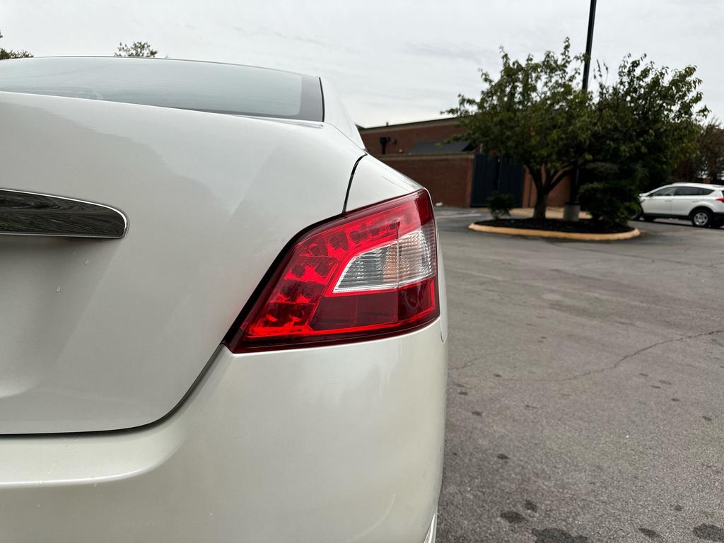 2011 Nissan Maxima