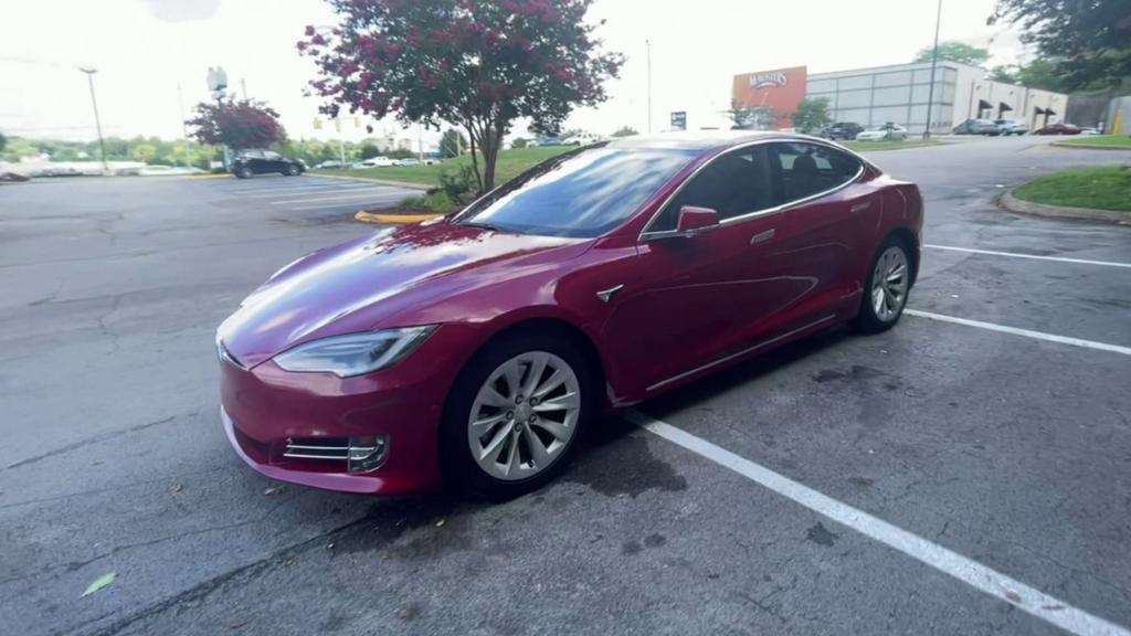 2017 Tesla Model S 90D
