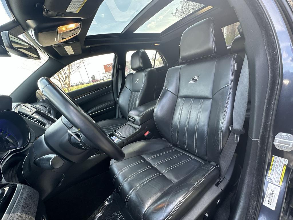 2018 Chrysler 300