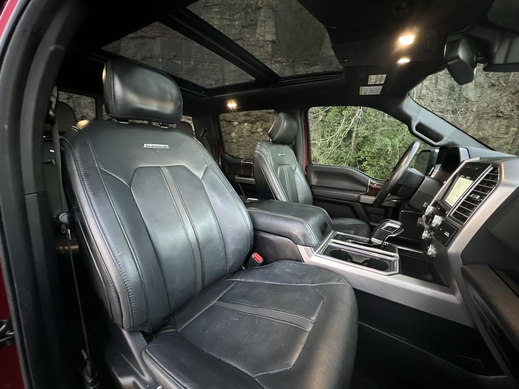 2016 Ford F150 Platinum