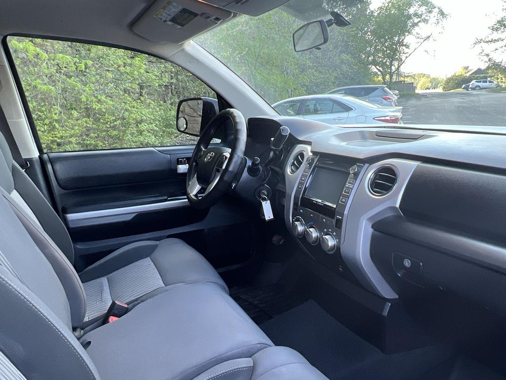 2016 Toyota Tundra