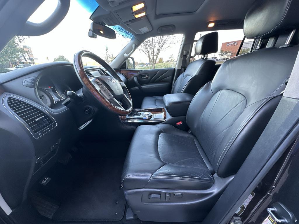 2017 Infiniti QX80 Base