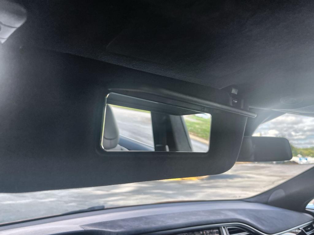 2017 Tesla Model S 90D