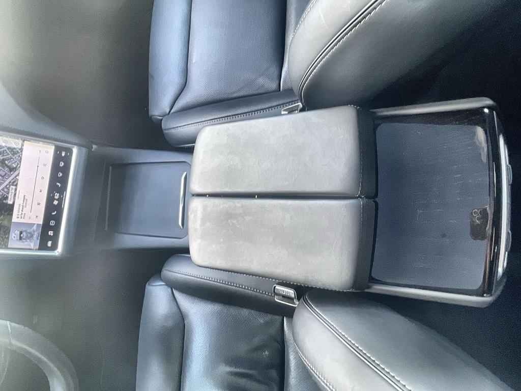 2017 Tesla Model S 90D